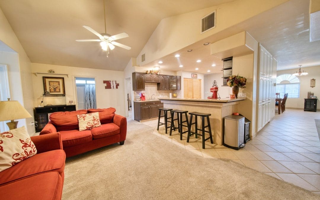 When to Choose Property Staging Over Property Styling